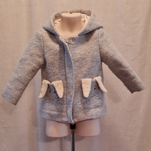 Cat & Jack Gray Kids Jacket with bunny ears, Like New, Sz 2T, very warm and cozy - Picture 1 of 7
